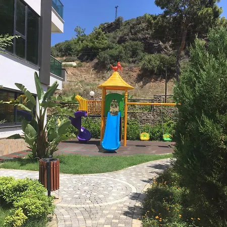 Na 1 Linii Apartament *